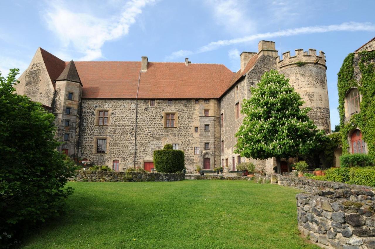 Chateau Royal De Saint-Saturnin Екстериор снимка