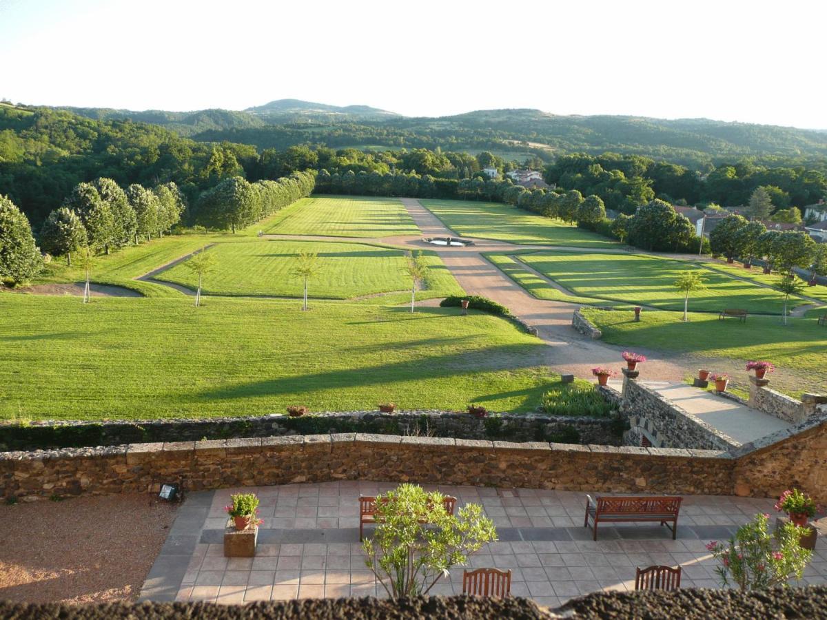 Chateau Royal De Saint-Saturnin Екстериор снимка
