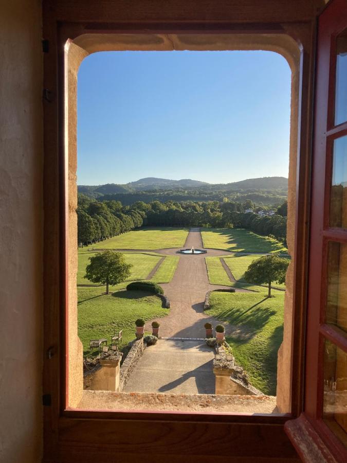 Chateau Royal De Saint-Saturnin Екстериор снимка