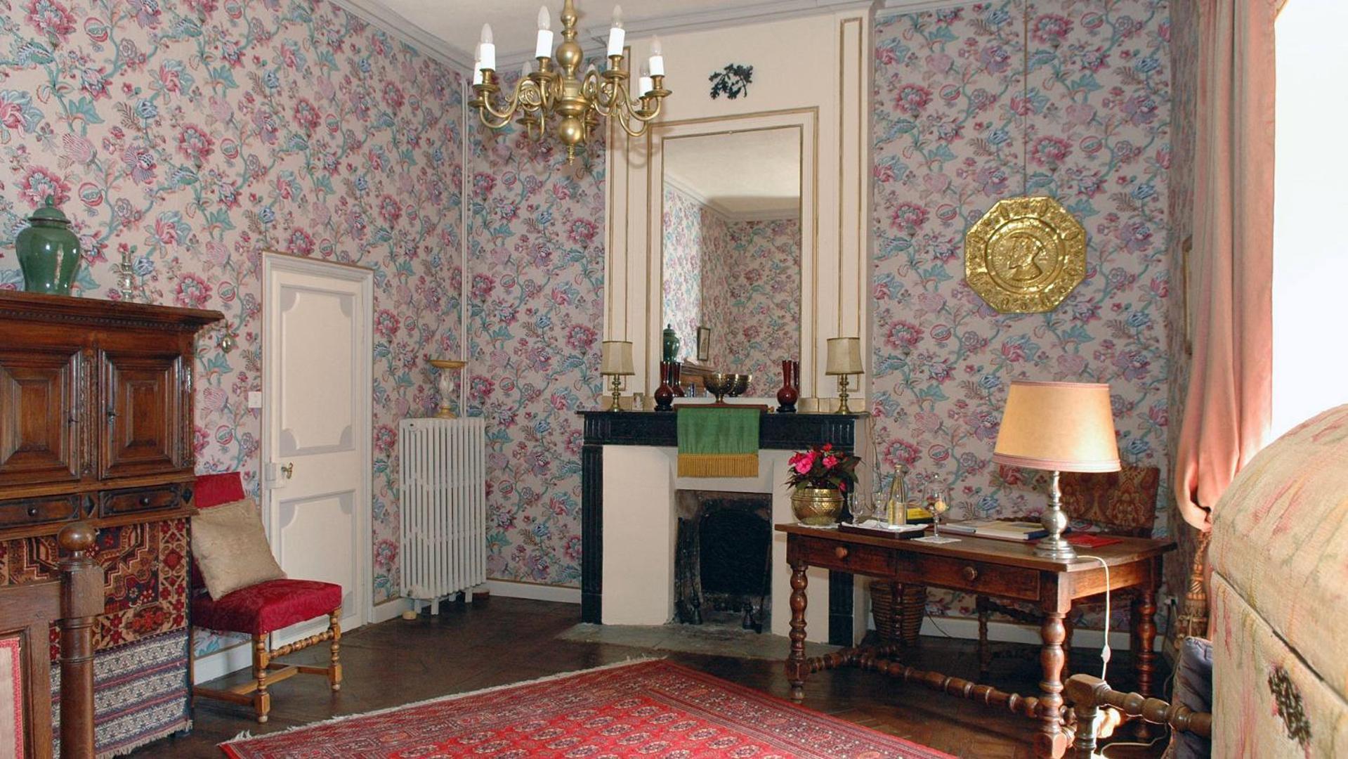 Chateau Royal De Saint-Saturnin Екстериор снимка